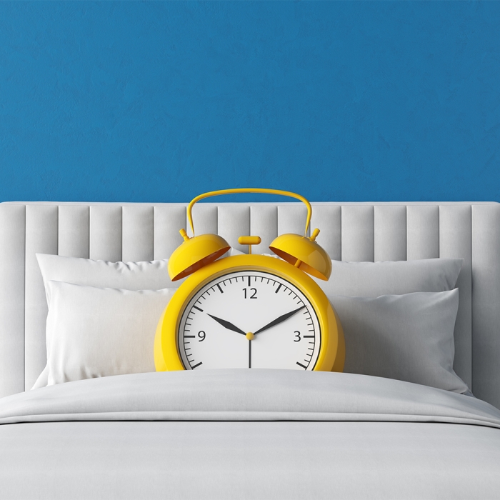 Cum să-ți începi ziua cu energie și fără să apeși snooze de 3 ori
