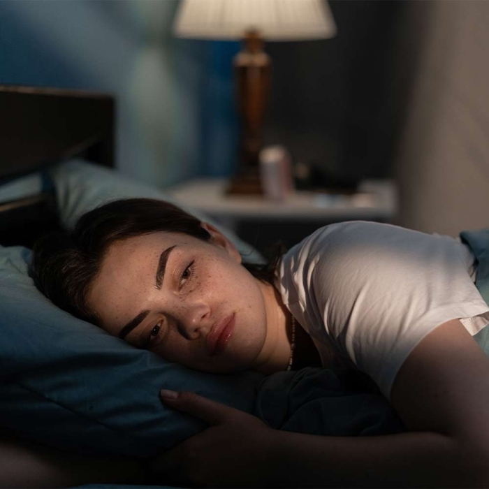 De ce ne simțim mai obosiți după trecerea la ora de iarnă