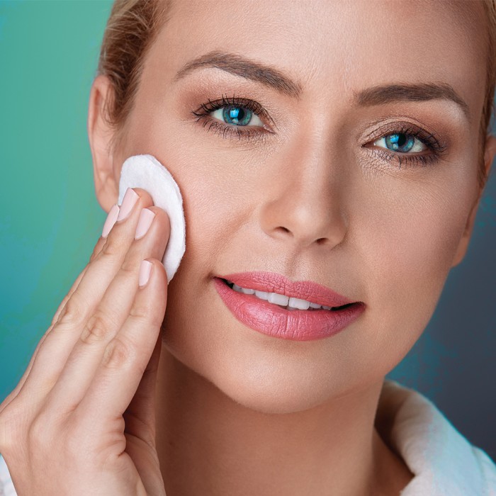 IDEAL Collagen & Elastină Apă micelară x 250 ml