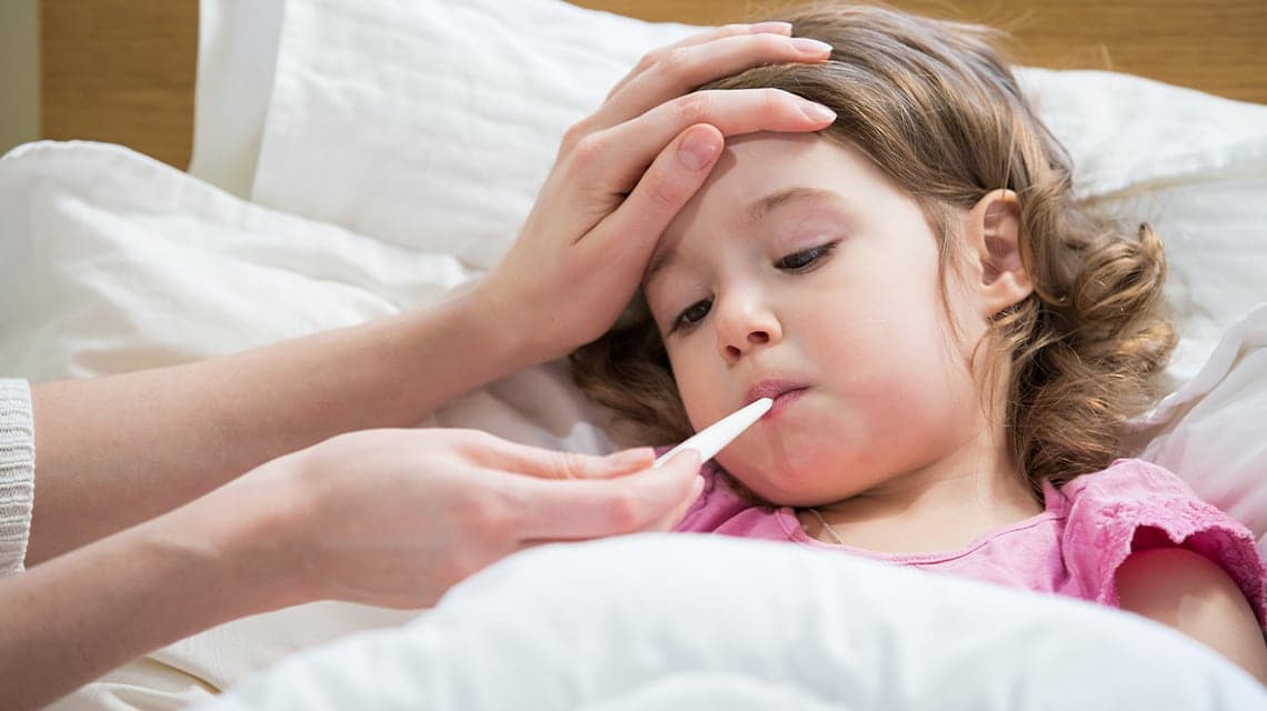 Ce trebuie sa faci cand copilul are febra