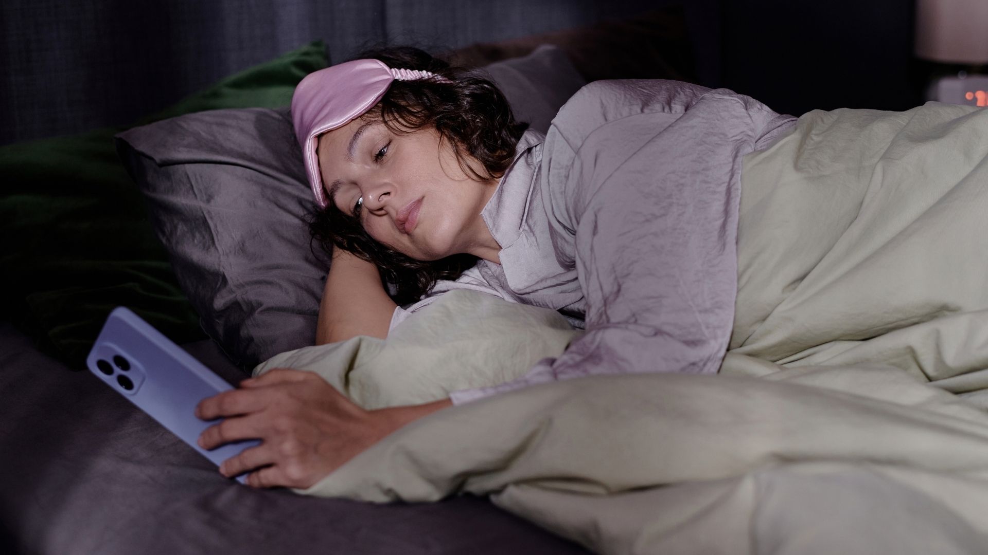 Obiceiurile de muncă îți pot amenința somnul